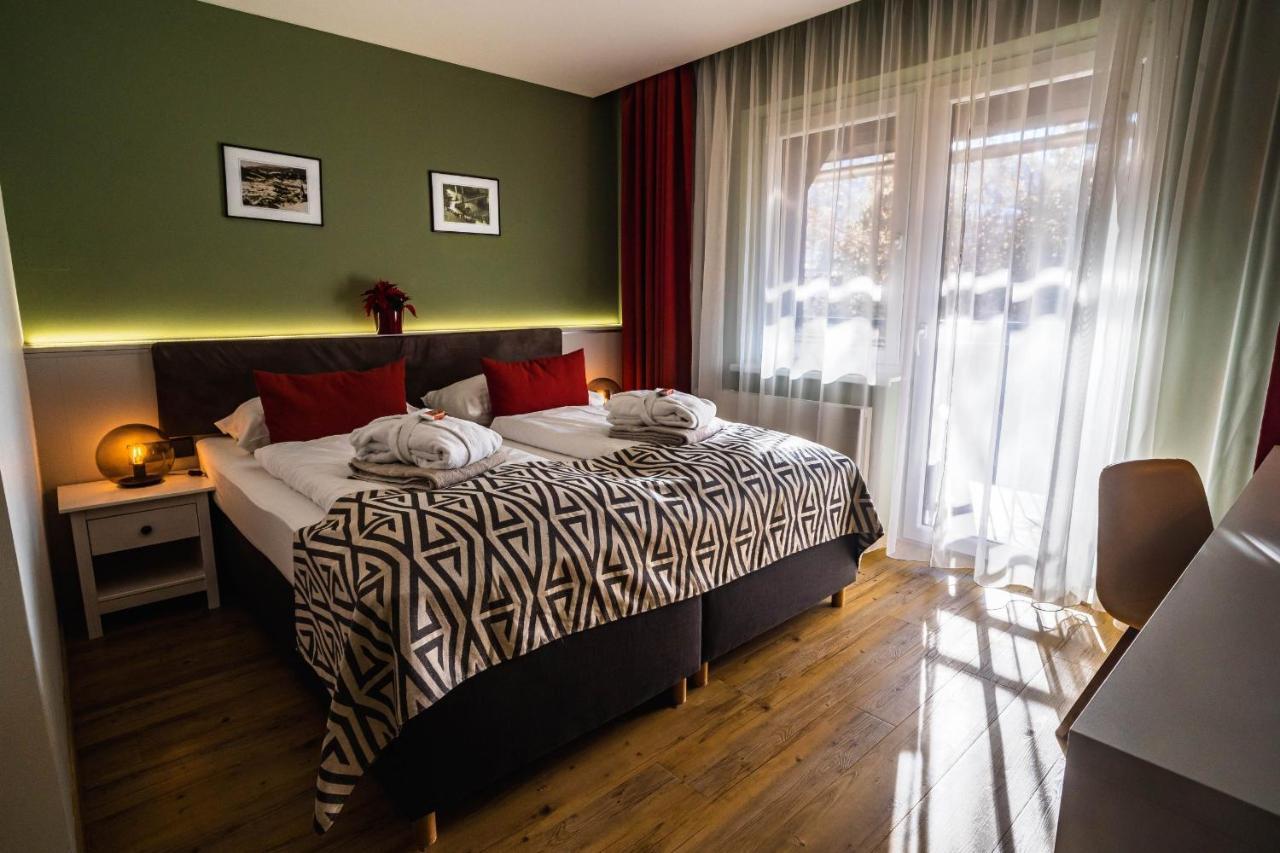 Hotel Alpenblick Kreischberg Sankt Lorenzen ob Murau Bagian luar foto